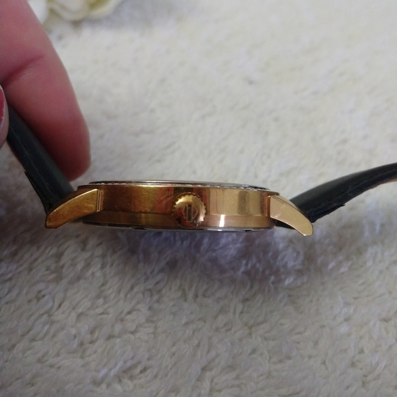 EUC Harley Davidson Bulova Model 78L111 Women's Watch with Original Box - Picture 7 of 16